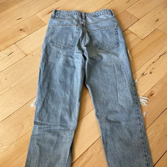 Topshop Bleach Super Rip Mom Tapered Jeans | Size W 26 30 - Picture 4 of 7